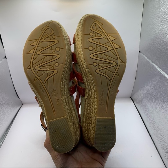 Earthies Leather Strappy Woven Wedge Sandals Womens Size 10B - Picture 10 of 10